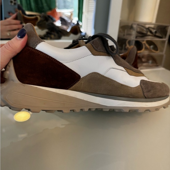 Magnanni Brown & White Onyx Water Resistant Sneaker - Picture 11 of 14